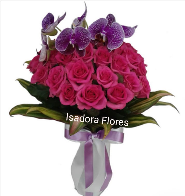 4124 Buquê Glamour 20 Rosas Pink e Orquídea Lilas